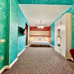  Апартаменты Kavsadze Street