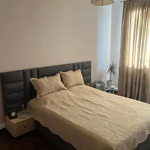  Проживание в семье Cozy Space In